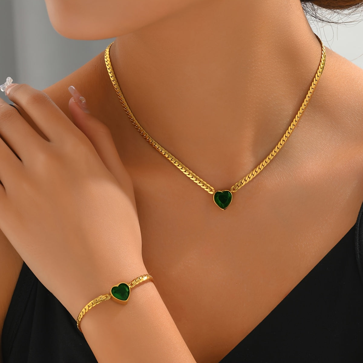 2pcs Elegant 18K GoldPlated Stainless Steel HeartShaped Necklace and Bracelet Jewelry Set Womens Green Jewelry Set CreatedEmerald Heart Necklace for Daily Wear Parties Dates  1 Necklace  1 Bracelet